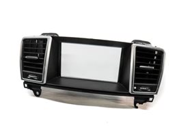 2013 MERCEDES ML350 (W166) FRONT CENTER DASH HEAT AIR AC VENT w/ SCREEN TRIM — exact item pictured